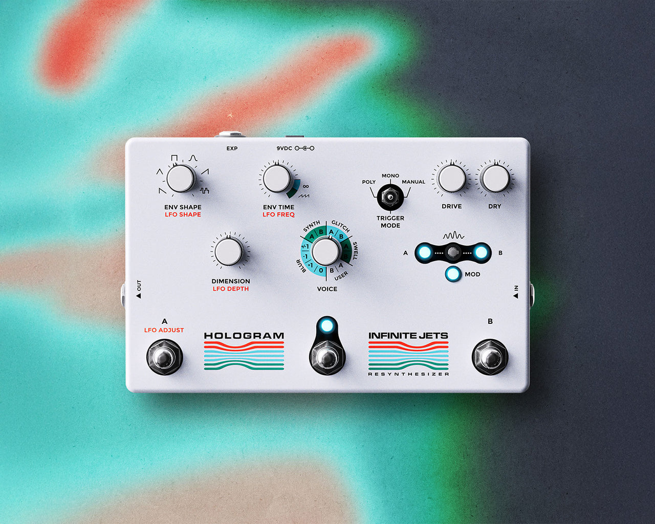 Top-down view of the Hologram Electronics Infinite Jets: Resynthesizer multi-voice synth and glitch pedal